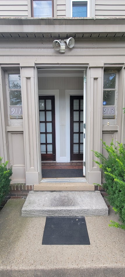 913 Alter Road