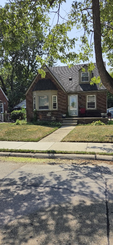 Property main image
