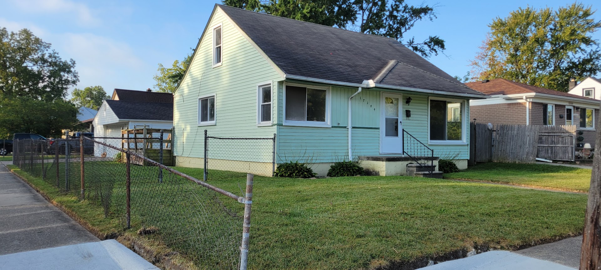 Property thumbnail image