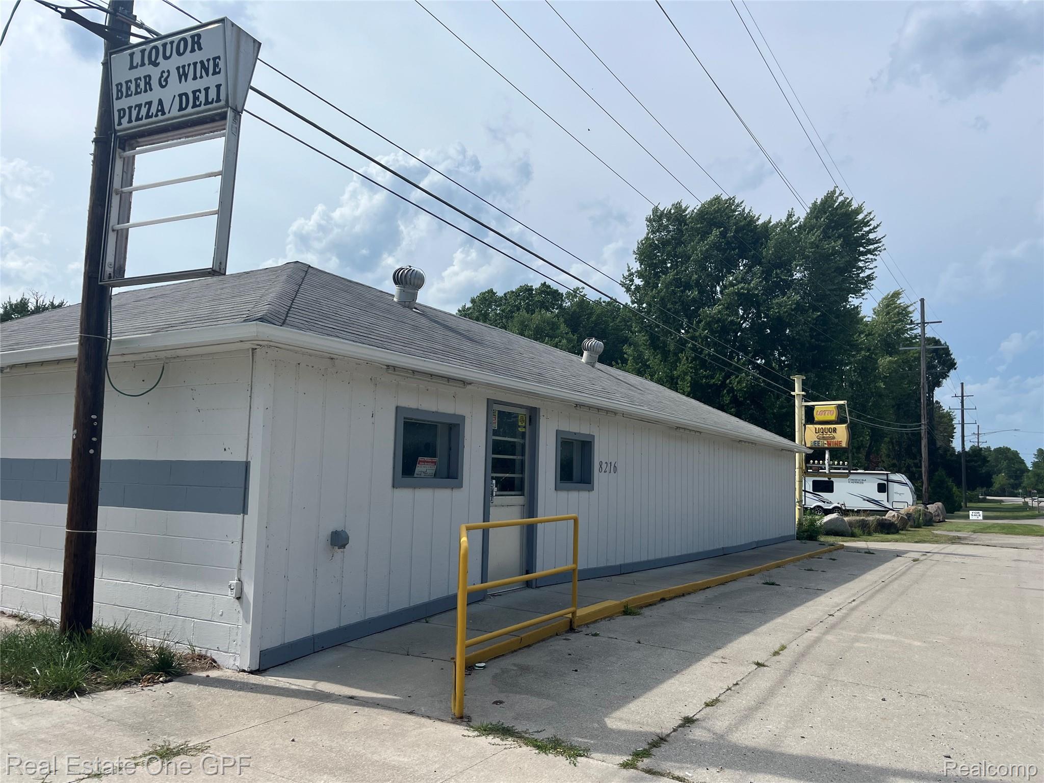 8216 Lakeshore Road - 1